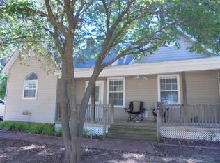 1301 W Logan Ave, Guthrie, OK 73044