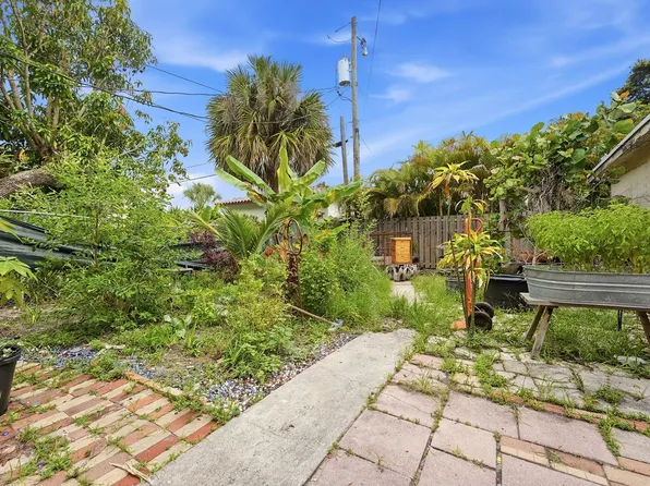 515 Biscayne Drive, West Palm Beach, FL 33401
