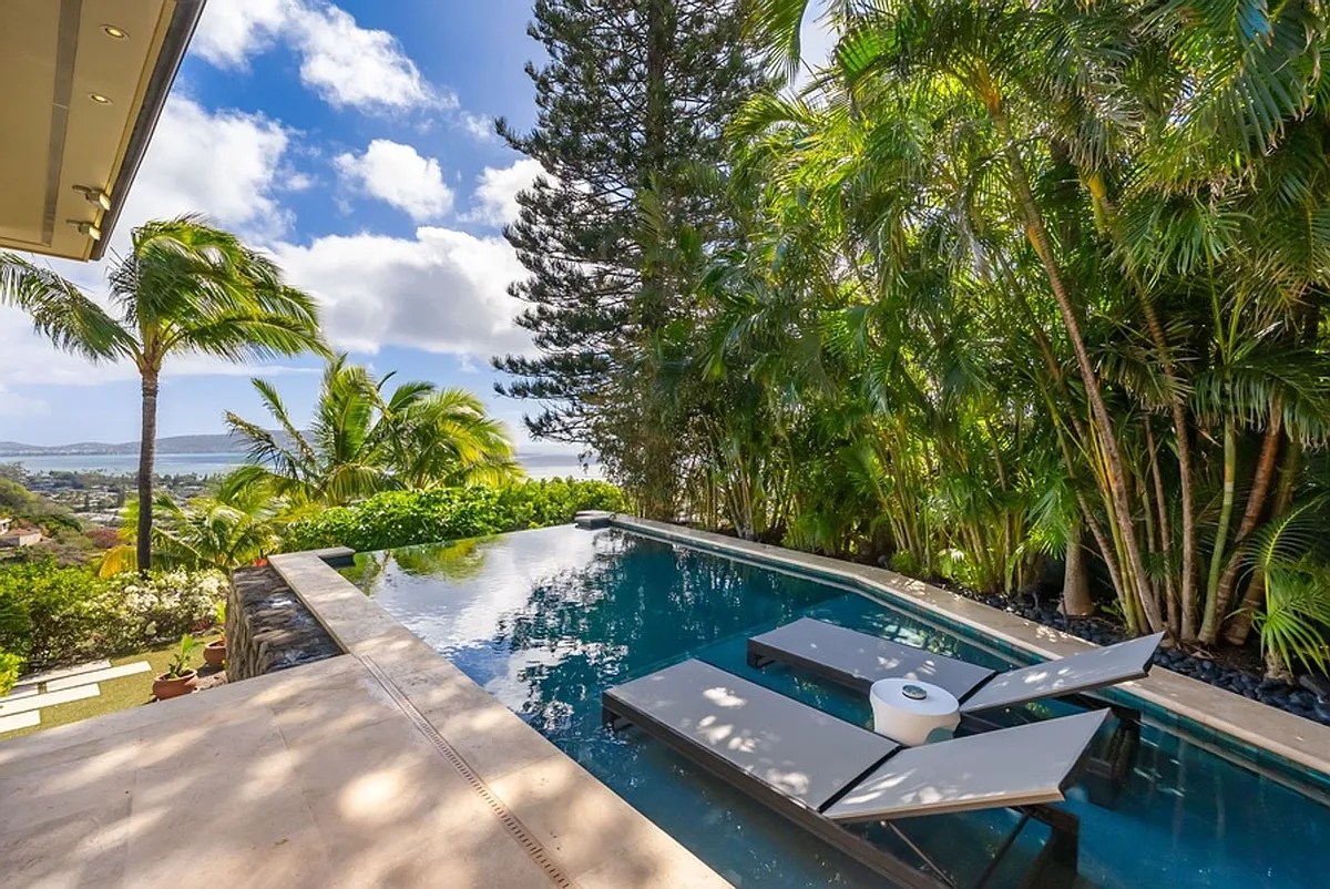 Building Photo - 1507 Ehupua Pl