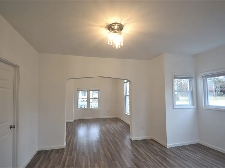 610 Union St #1 — Photo 15