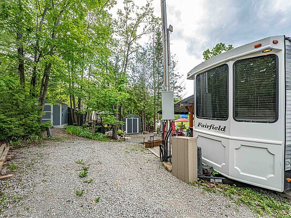 2nd image of 202 Hidden Glen Rd #53