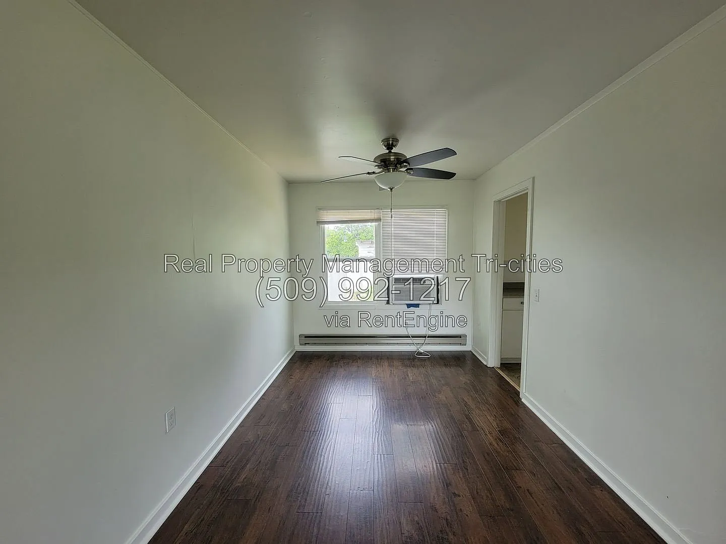 2 bed, 1.0 bath, 1800 sqft, $1,495 — Photo 3