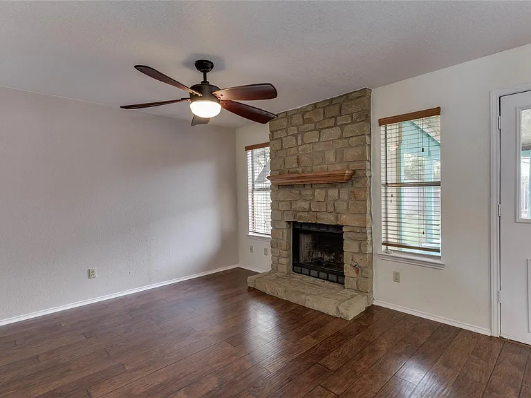 13210 Marrero Dr — Photo 12