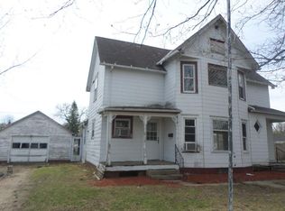 414 E Poisal St, Clarksville, IA 50619