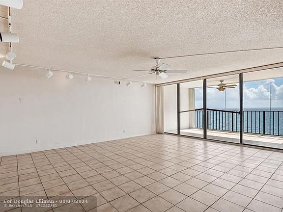 5th image of 1905 N Ocean Blvd #Townhouse E