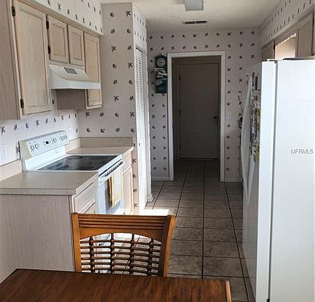 2nd image of 32819 Timberwood Dr