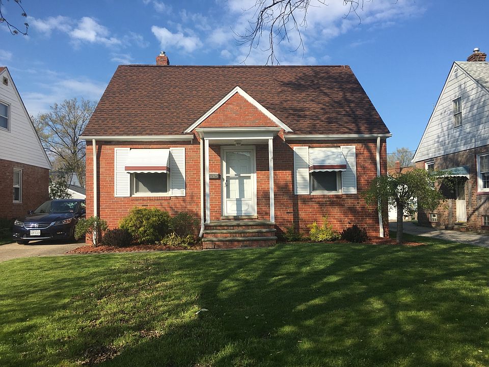 1st image of 375 E 328th St