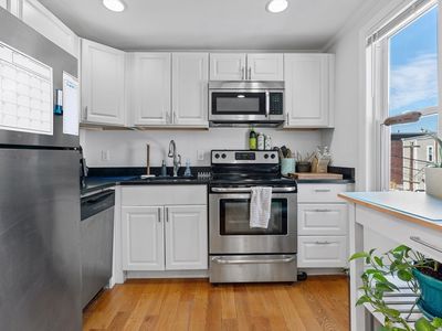 5 Burrill Pl, South Boston, MA, 02127
