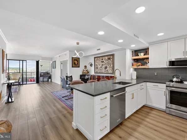 1100 Lovering Ave APT 1108, Wilmington, DE 19806