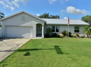 512 Firefly Ln, Apollo Beach, FL 33572