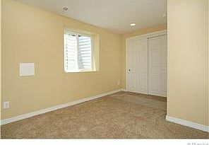 5th image of 750 S Kearney St