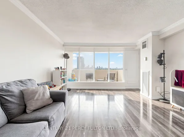 40 Bay Mills Blvd #Penthouse 103, Toronto, ON M1T 3P5