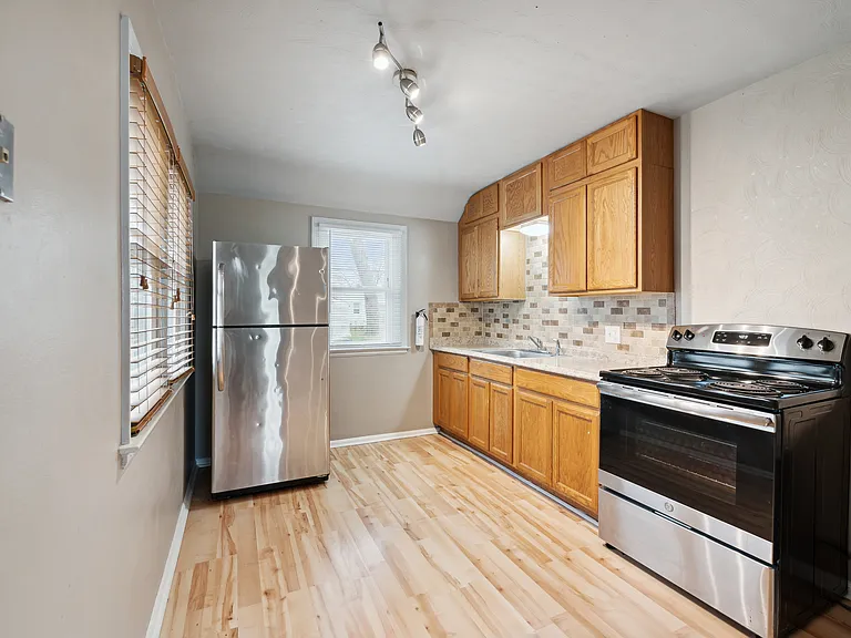 35 W Capistrano Ave — Photo 13