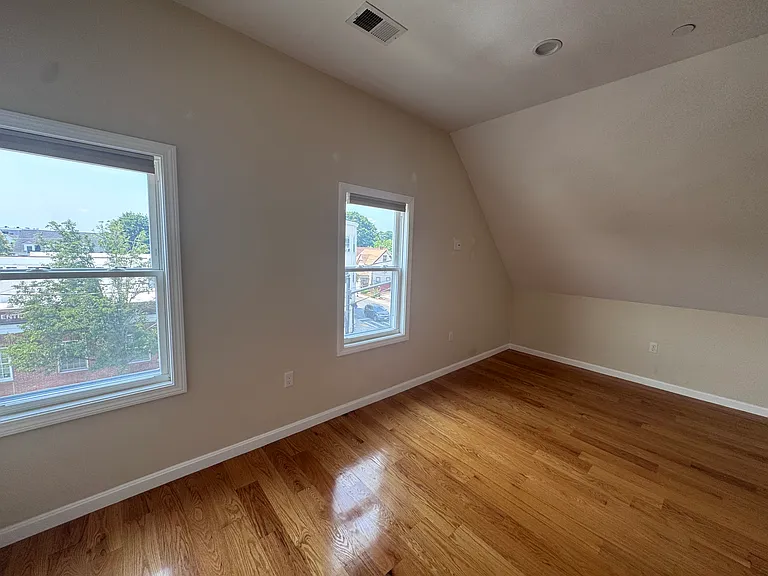 96 North St #3 — Photo 4