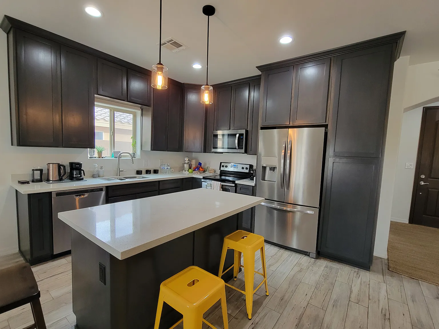 2 bed, 1248 sqft, $1,650 — Photo 3