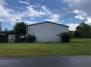 920 Rose Petal Ln, Cantonment, FL 32533