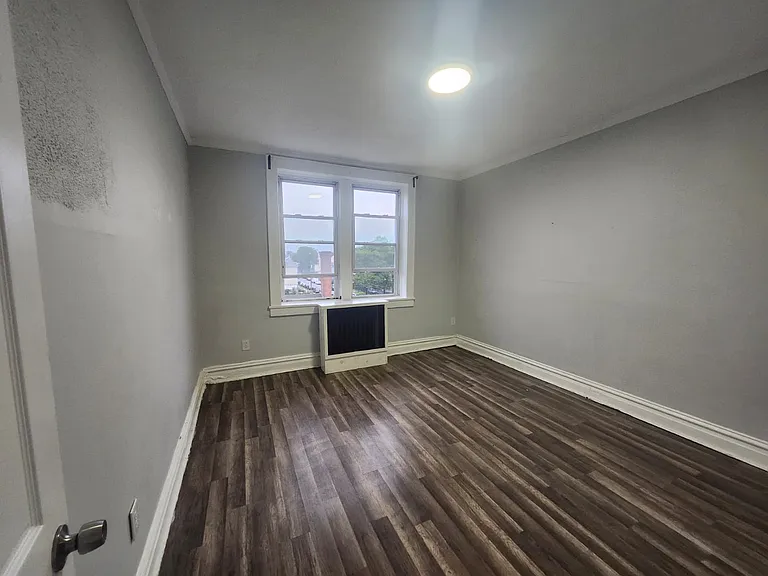 190 Carroll St #41E — Photo 6
