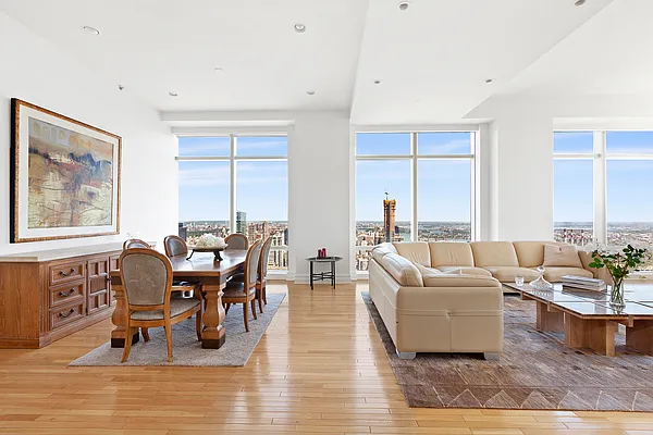 Rented by Compass | media 18