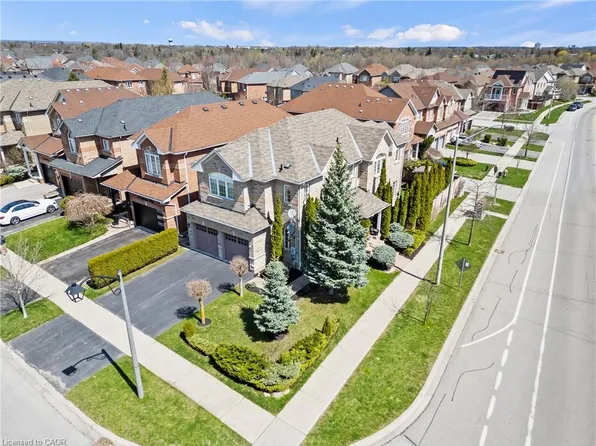 200 Miller Dr, Halton Hills, ON L7G 6N3