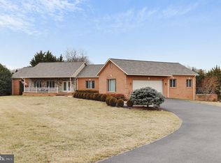 9760 Redamar Dr, Hagerstown, MD 21740