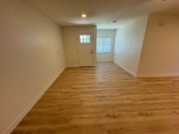 4th image of 333 N 4th St #D