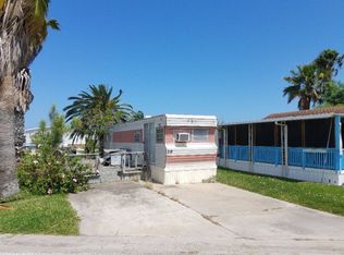 202 W Bonnet Cir, Port Isabel, TX 78578