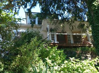 3218 36th Ave S, Seattle, WA 98144