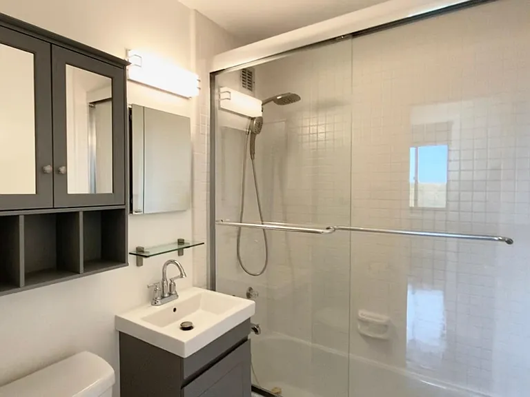 1011 Arlington Blvd #629 — Photo 8