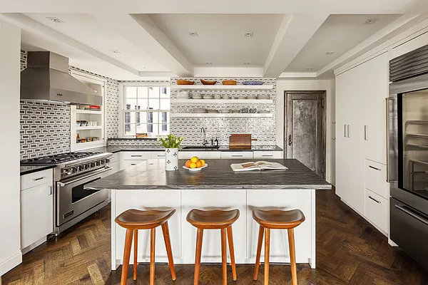 Kitchen, photo 1