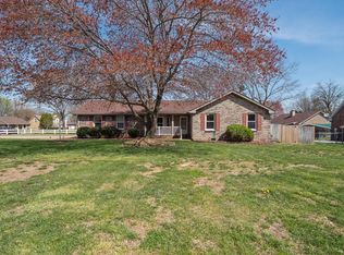1201 Windchase Dr, Clarksville, TN 37042