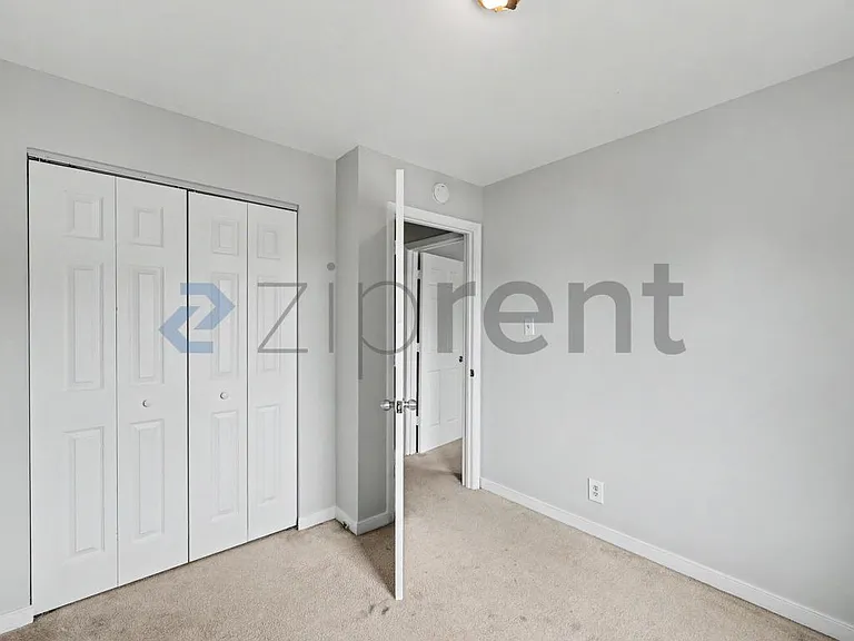 1912 Porter St — Photo 22