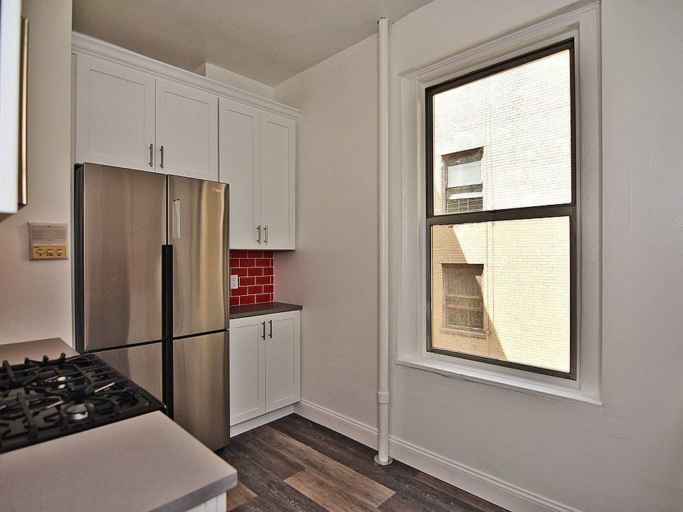 2nd image of 730 W 183rd St APT 5C