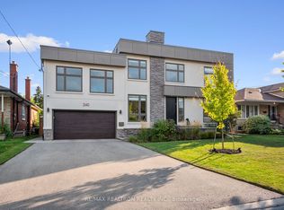 240 Maxwell St, Toronto, ON M3H 5B7