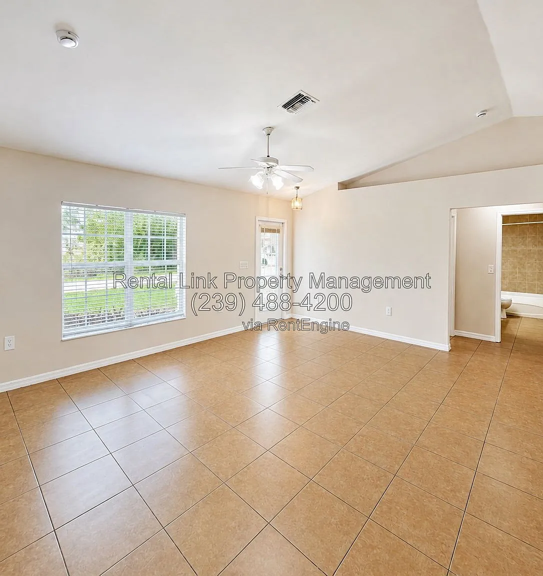 3 bed, 2.0 bath, 1495 sqft, $1,695 — Photo 3