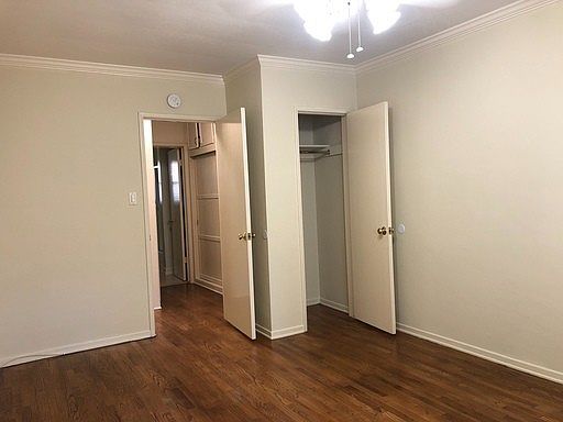 4th image of 1838 E 2nd St APT 8