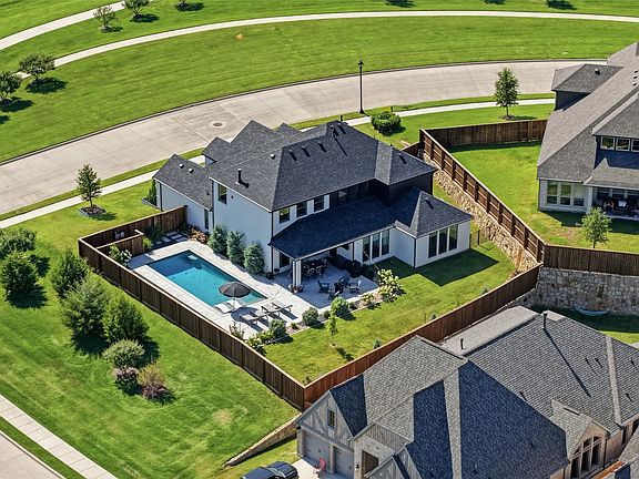 2nd image of 4202 Crown Run Rd