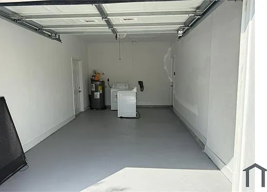 2801 NW 5th St — Photo 4