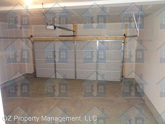 3rd image of 309 Herbert Ave