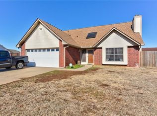 2903 SE 91st St, Moore, OK 73160