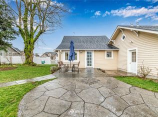 8730 Vinup Rd, Lynden, WA 98264
