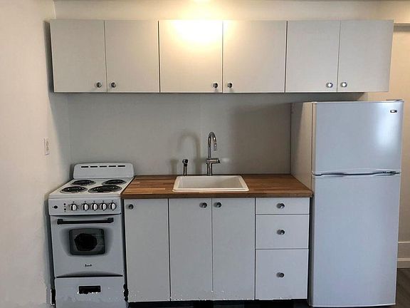 2nd image of 69 Lander St #1