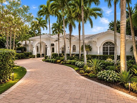 4th image of 11825 S Mitchell Manor Cir