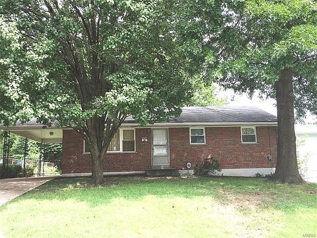1st image of 2812 Stella Ave