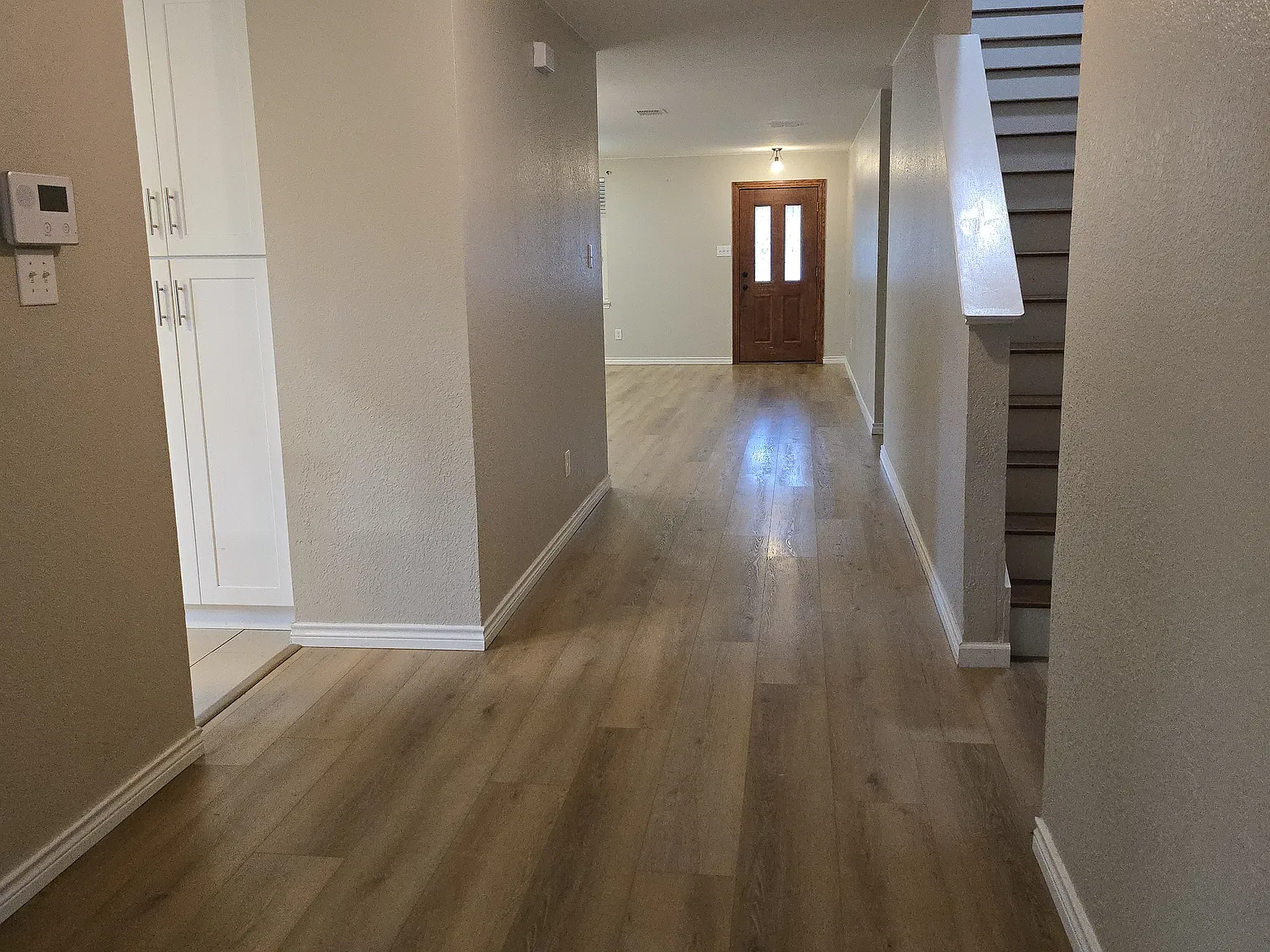 5 bed, 3757 sqft, $2,995 — Photo 4