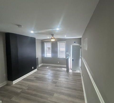2nd image of 1535 Holbrook St