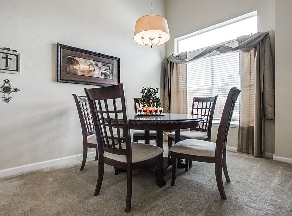 4th image of 5602 Vista Park Ln
