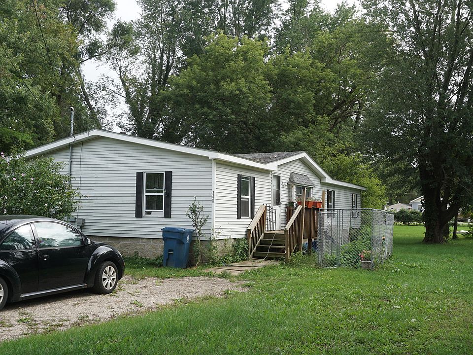 1st image of 3320 Greenfield Ave
