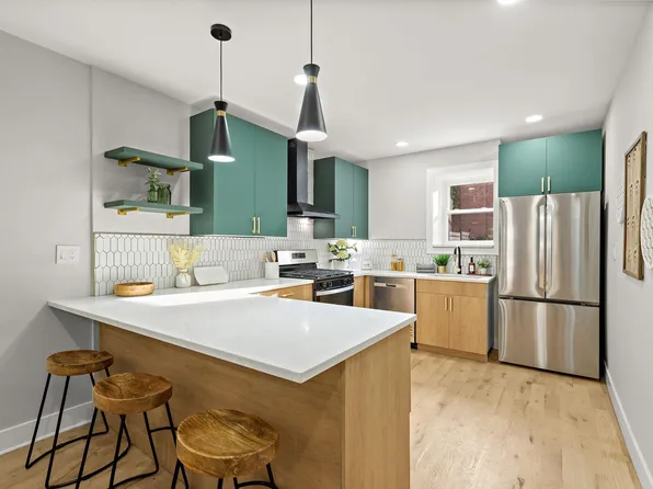 77 Boyd Avenue image 16 of 26