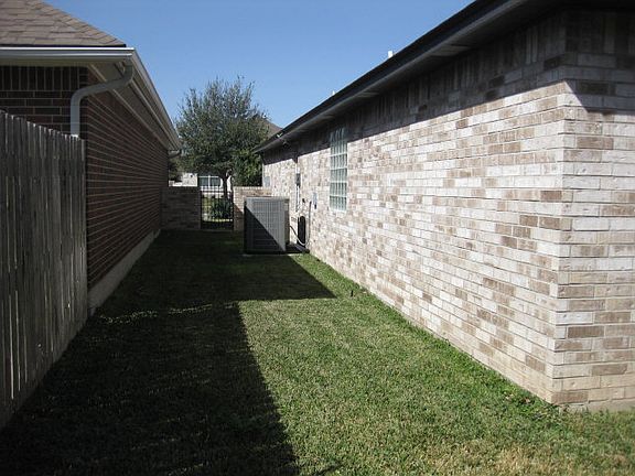 5th image of 633 Purple Sage Dr