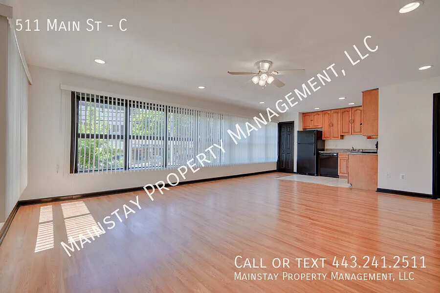 511 Main St #C